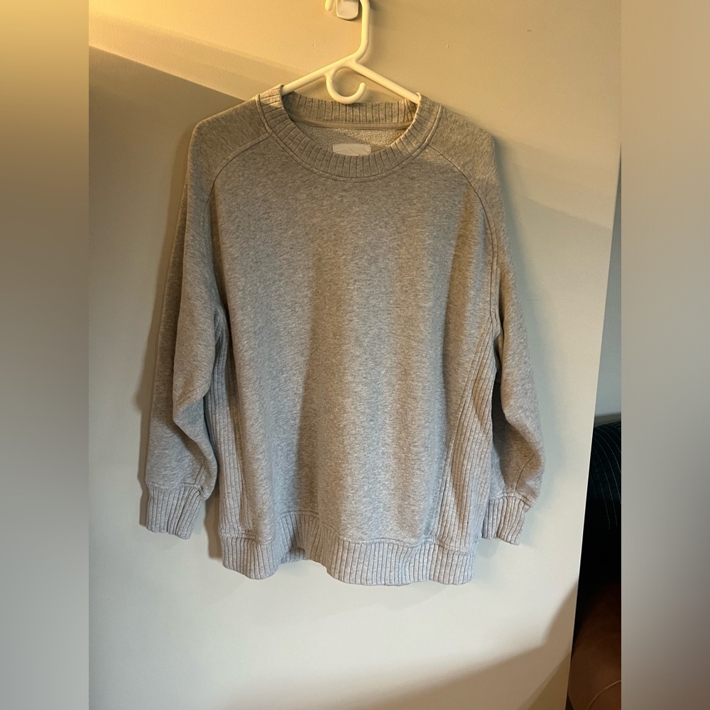 Aerie size small oversized grey sweatshirt